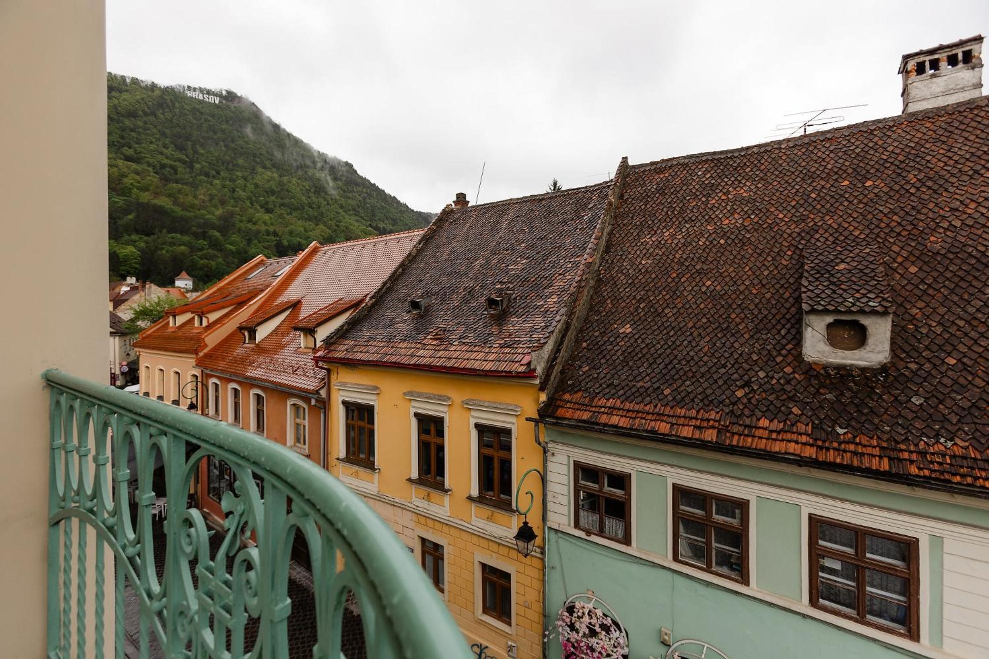 1910 Boutique - Self Check-In Only Hotel Brasov Exterior photo